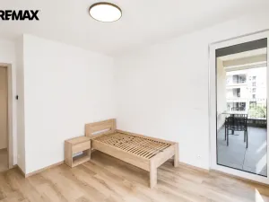 Pronájem bytu 3+kk, Praha - Hloubětín, Poděbradská, 70 m2