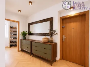 Prodej bytu 2+1, Sezimovo Ústí, Táboritů, 56 m2