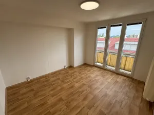 Pronájem bytu 2+1, Strakonice, Bezděkovská, 55 m2