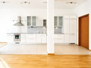 Pronájem rodinného domu, Praha - Nebušice, Nebušická, 373 m2