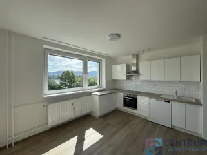 Pronájem bytu 3+1, Jablonec nad Nisou - Mšeno nad Nisou, Mšenská, 74 m2