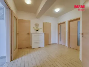 Pronájem bytu 3+kk, Plzeň - Jižní Předměstí, Černická, 81 m2