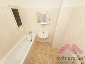 Pronájem bytu 1+1, Praha - Vinohrady, Kouřimská, 37 m2