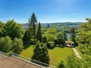 Pronájem vily, Praha, 1200 m2