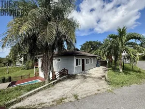 Prodej rodinného domu, French Harbour, Honduras, 185 m2