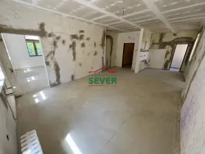 Prodej rodinného domu, Žatec, náměstí Kruhové, 497 m2