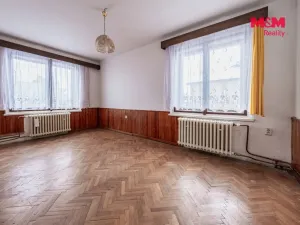 Pronájem rodinného domu, Praha - Horní Počernice, Běluňská, 180 m2