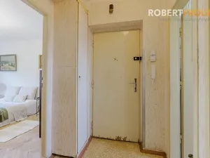Prodej bytu 2+1, Praha - Bubeneč, Ve struhách, 48 m2