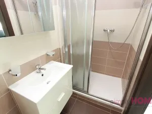 Pronájem bytu 2+kk, Praha - Žižkov, Cimburkova, 46 m2