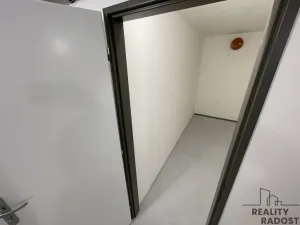 Pronájem bytu 2+kk, Břeclav, Břetislavova, 36 m2