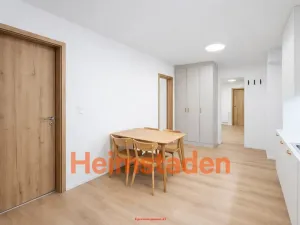 Pronájem bytu 2+1, Praha - Holešovice, Vrbenského, 54 m2