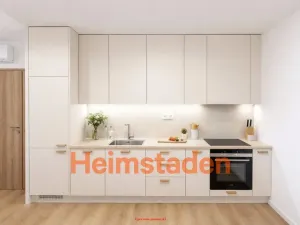 Pronájem bytu 2+1, Praha - Holešovice, Vrbenského, 54 m2