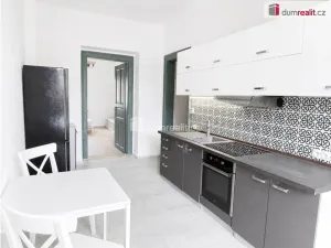 Pronájem bytu 2+1, Děčín, Bezručova, 54 m2