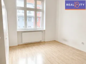 Prodej bytu 2+kk, Praha, Jaselská, 59 m2