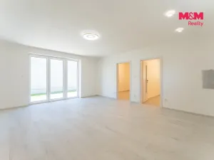 Prodej rodinného domu, Křinec, Zelené náměstí, 83 m2