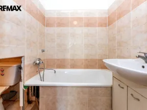 Prodej bytu 4+kk, Praha - Záběhlice, Hrusická, 73 m2