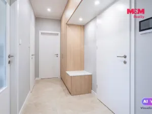Prodej bytu 2+1, Jindřichův Hradec - Otín, 56 m2