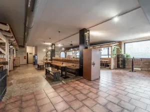 Pronájem restaurace, Praha - Braník, Branická, 610 m2