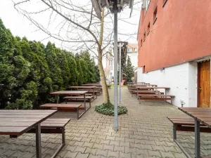 Pronájem restaurace, Praha - Braník, Branická, 610 m2