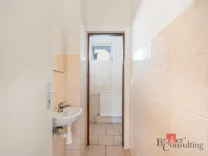 Prodej rodinného domu, Plesná, 5. května, 185 m2