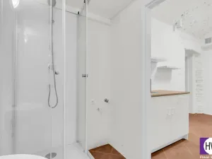 Prodej atypického bytu, Praha, Jagellonská, 16 m2