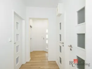 Pronájem bytu 3+1, Praha - Modřany, Mráčkova, 62 m2