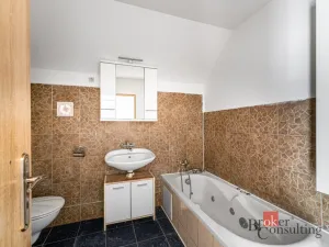 Prodej rodinného domu, Pchery, U Rybníka, 140 m2
