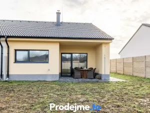 Prodej rodinného domu, Hevlín, 81 m2