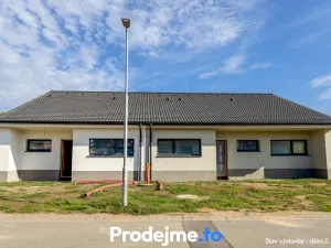 Prodej rodinného domu, Hevlín, 81 m2