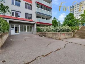 Pronájem bytu 1+kk, Praha - Stodůlky, Petržílkova, 33 m2