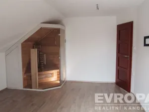 Prodej rodinného domu, Pardubice, MUDr. Ducháčkové, 226 m2
