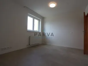 Pronájem rodinného domu, Plzeň - Litice, Dubová, 165 m2