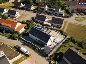 Prodej rodinného domu, Ochoz u Brna, 288 m2
