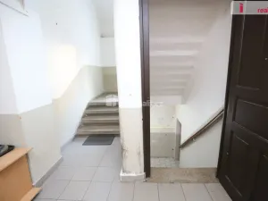 Pronájem bytu 1+1, Bečov nad Teplou, Nádražní, 33 m2