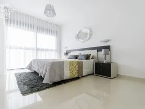 Prodej rodinného domu, San Miguel de Salinas, Alicante, Španělsko, 135 m2