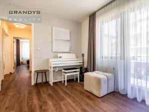 Pronájem bytu 3+kk, Praha, K Beranovu, 77 m2