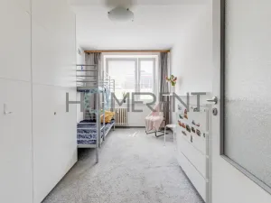 Pronájem bytu 2+kk, Praha, Generála Janouška, 43 m2
