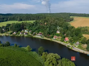 Prodej chaty, Týn nad Vltavou - Hněvkovice na levém břehu Vltavy, 80 m2