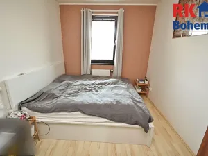 Pronájem bytu 2+kk, Praha - Háje, Loosova, 48 m2