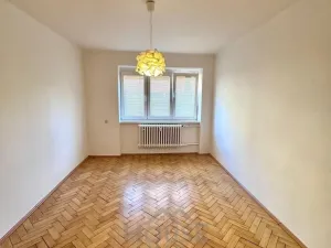 Pronájem bytu 3+kk, Praha - Žižkov, Jeseniova, 71 m2