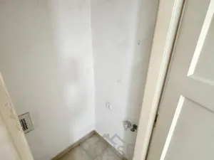 Pronájem bytu 3+kk, Praha - Žižkov, Jeseniova, 71 m2