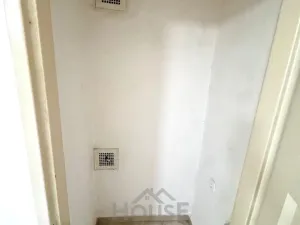 Pronájem bytu 3+kk, Praha - Žižkov, Jeseniova, 71 m2