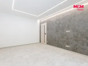 Prodej bytu 2+1, Ostrava, Výškovická, 57 m2