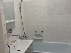 Pronájem bytu 2+1, Pardubice, Bratranců Veverkových, 51 m2