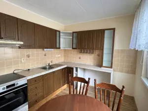 Prodej bytu 2+1, Klášterec nad Ohří, Lidická, 63 m2