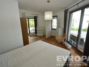 Pronájem bytu 3+kk, Praha, Na Křtině, 98 m2