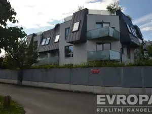 Pronájem bytu 3+kk, Praha, Na Křtině, 98 m2