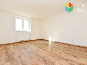Prodej bytu 2+1, Králův Dvůr, Pod Hájem, 60 m2