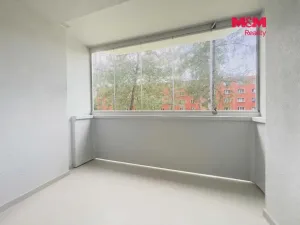 Prodej bytu 2+1, Karviná - Mizerov, tř. Těreškovové, 51 m2