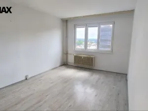 Prodej bytu 2+1, Rotava, Sídliště, 53 m2